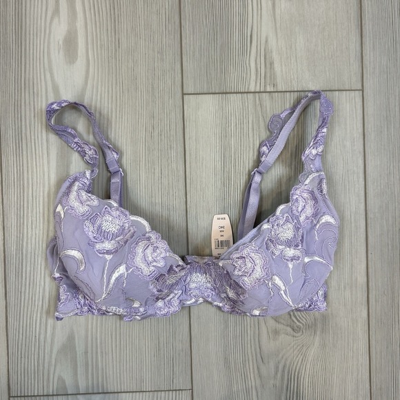 NWT Victoria's Secret Vintage Bra 34C Lilac Purple Padded Floral Lace 2002 - Picture 1 of 10